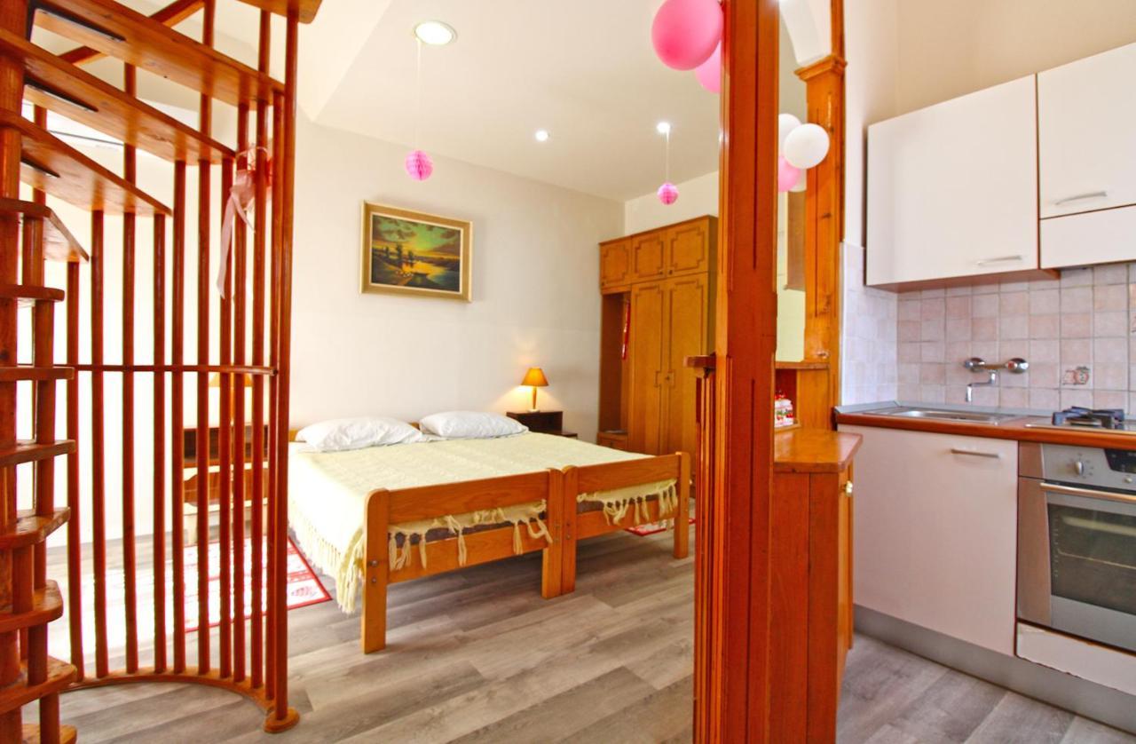 Apartment Diego 2160 Pula Luaran gambar